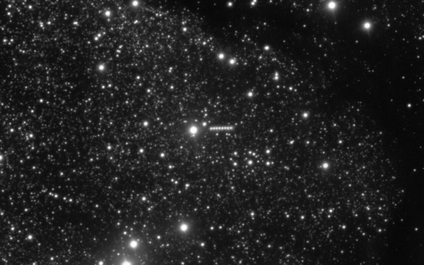 “敌意外星UFO”靠近地球？哈佛科学家示警