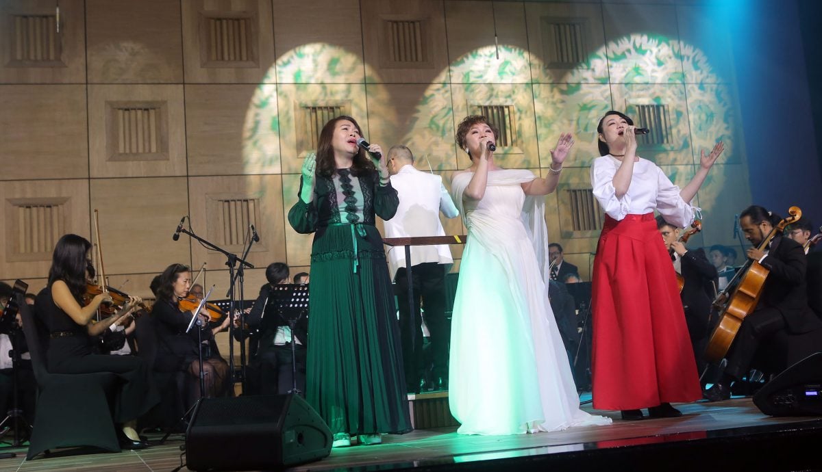 “赠予你我的.交响乐演唱会” 122人共谱音乐盛宴