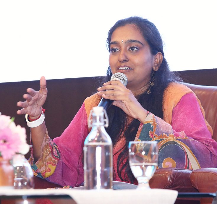 《我们》/和谐不只在线下,社媒时代的数位共融之路