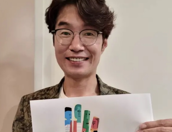 《金牌救援》宋英奎陈尸车内 上月爆酒驾遭新戏切割