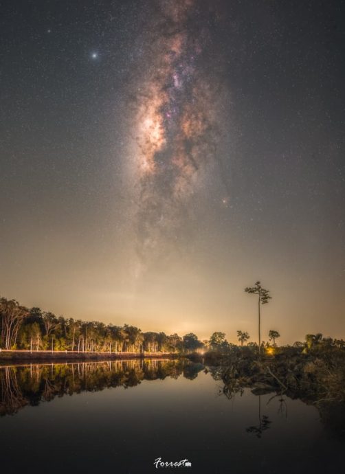 【乐活频道】：（8月28日刊）一闪一闪亮晶晶，张捷明透过相机“追星”，成为“摄星人”