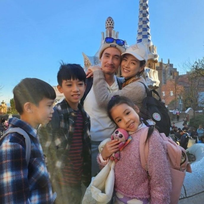 上网求助育儿新挑战 陈豪忧长子成网瘾儿童