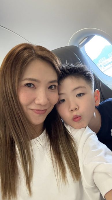 与谭辉智带团来马 车婉婉贡献“第一次”