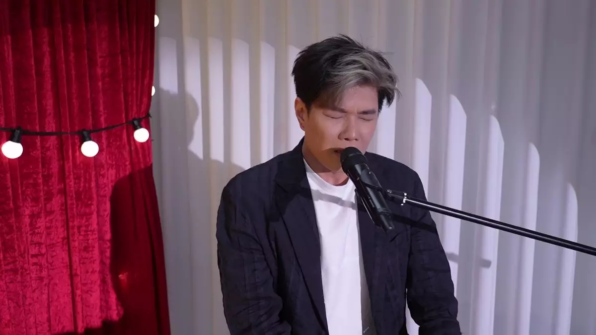 与陈友合演音乐剧　张与辰再燃热情