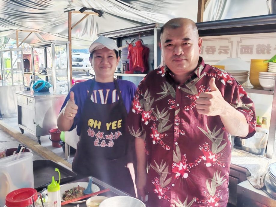 东01： 5令吉云吞面暖人心