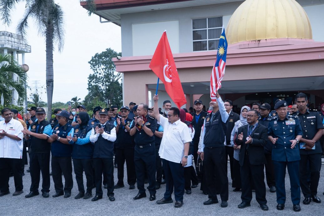 东(已签):截至今年7月,吉兰丹州卫生局执法组已累计开出8369张罚单,罚款总额达199万7950令吉。