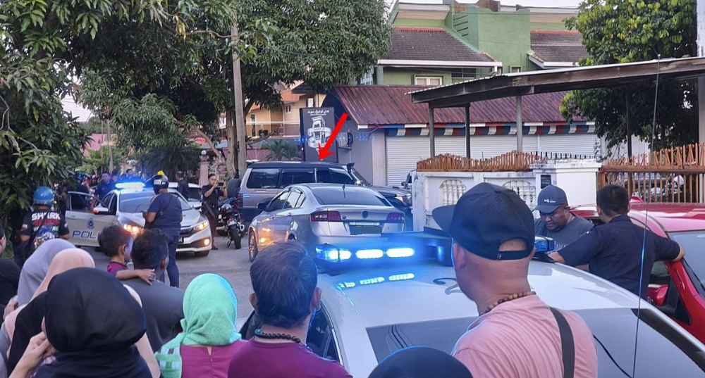 东(已签):本市哥本苏丹街头昨天傍晚上演“警匪追逐”戏码，引发热议！