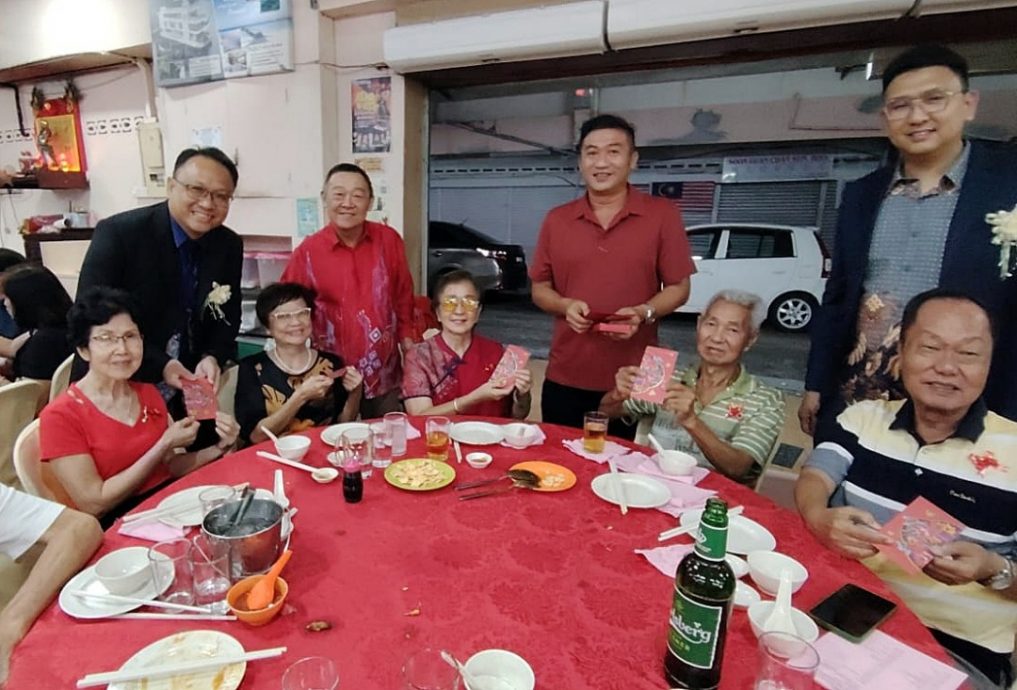 东（已签发）：黄东春指我国的建筑业前景依然乐观