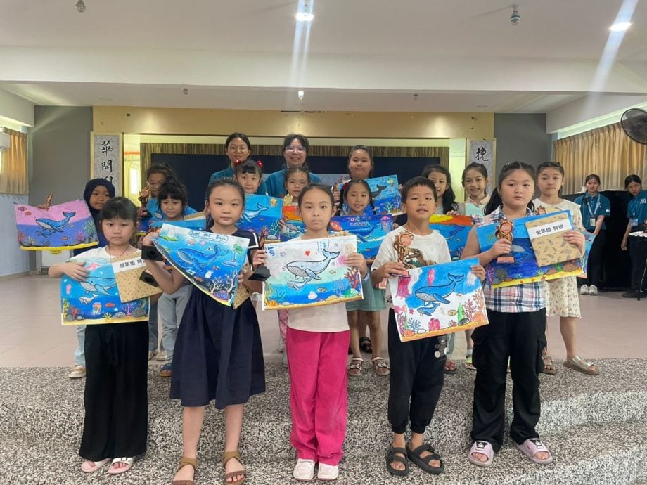 东：年轻人版：星洲日报《学海》登州学生记者队主办创意填色比赛：以艺术之笔唤醒海洋保护意识