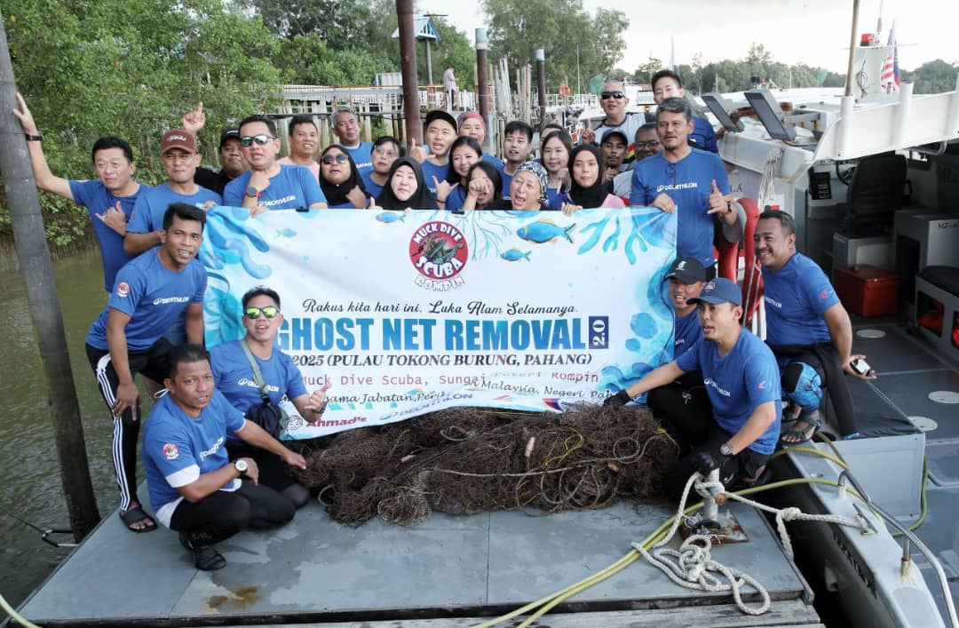 东:(已签发)20名专业潜水员清除沉船“幽灵渔网”