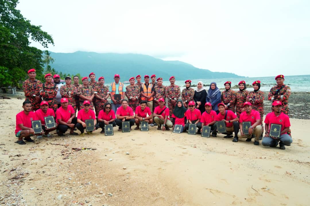 东：（已签发）彭亨消拯局与刁曼岛加强联系 设立4支社区消防队