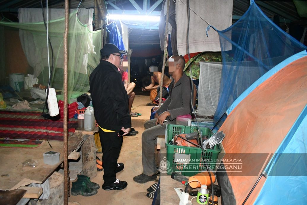 东:(已签发)扫荡行动:21名非法入境者在登嘉楼3县落网