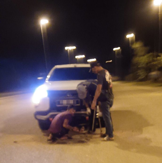 东:(已签发)猖狂毛贼凌晨时段凌晨撬井盖偷电缆 遭民众拍摄上传社媒