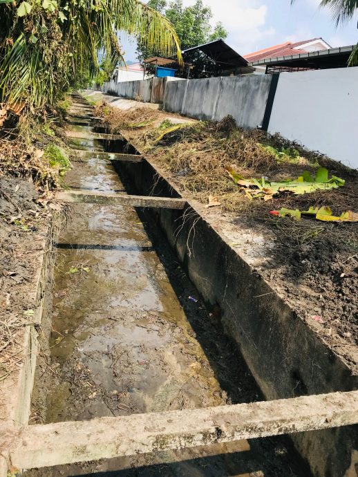 而连突合作社大扫除 降低闪电水灾