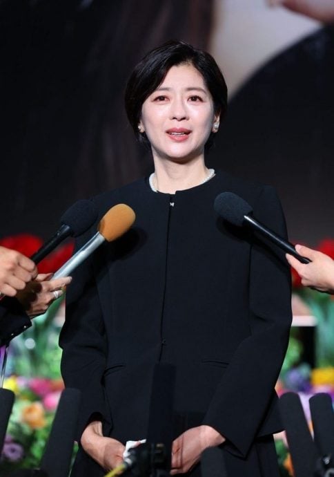 中山美穗追思会万人出席 亲妹控诉未收到帛金