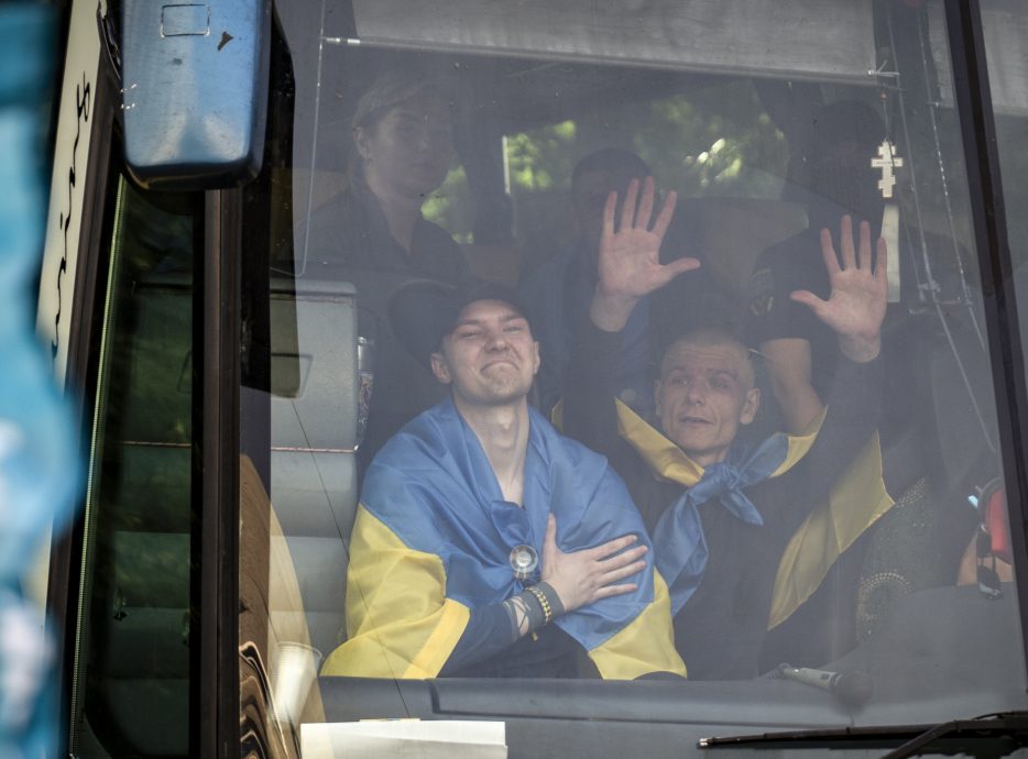 乌克兰和俄罗斯再互换战俘与平民