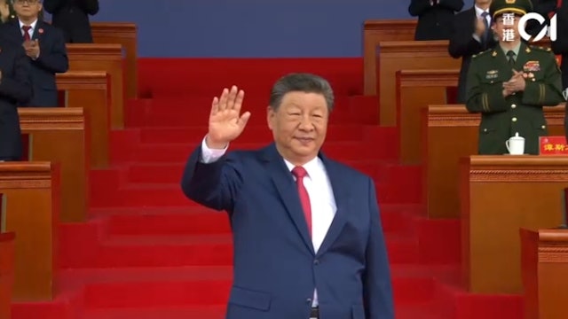 习近平出席西藏自治区成立60周年庆祝大会