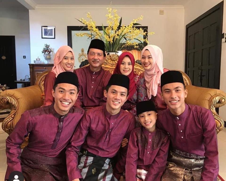 人物专访 / 丹斯里诺希山