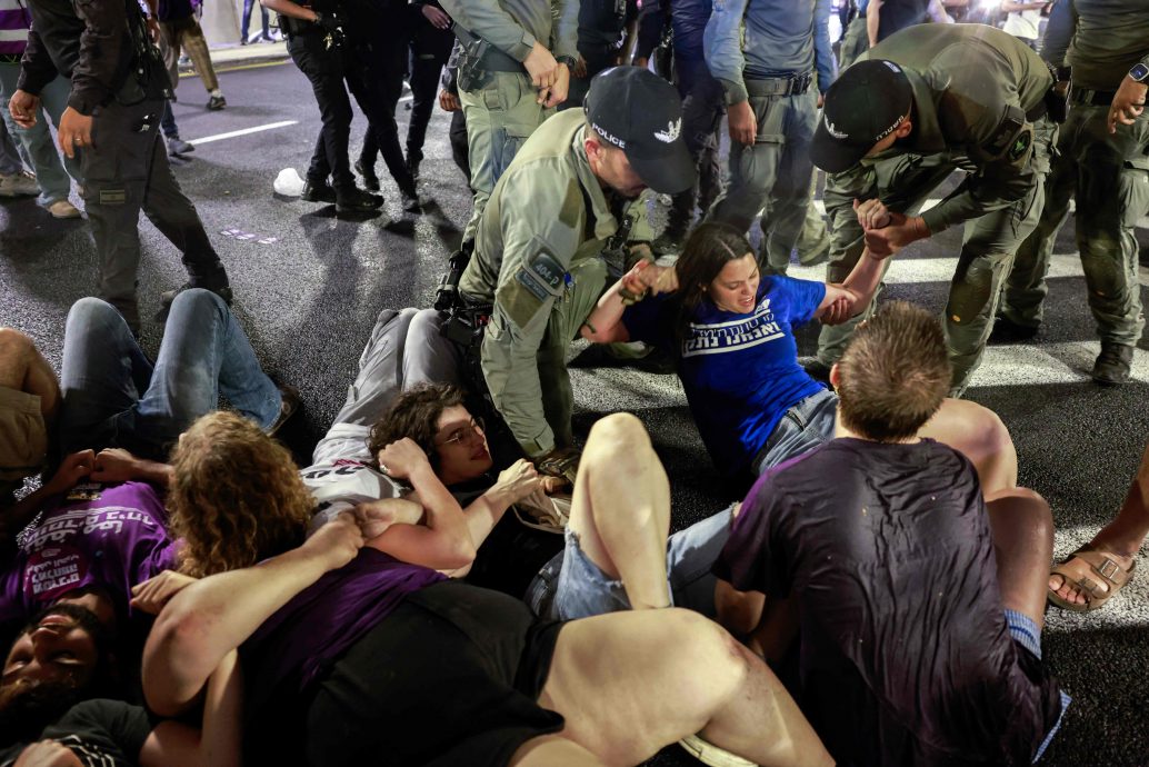 以色列数千人示威　促结束加沙战争　警拘留38人