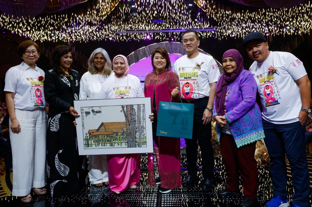 CANCER WARRIORS PORTRAY HOPE