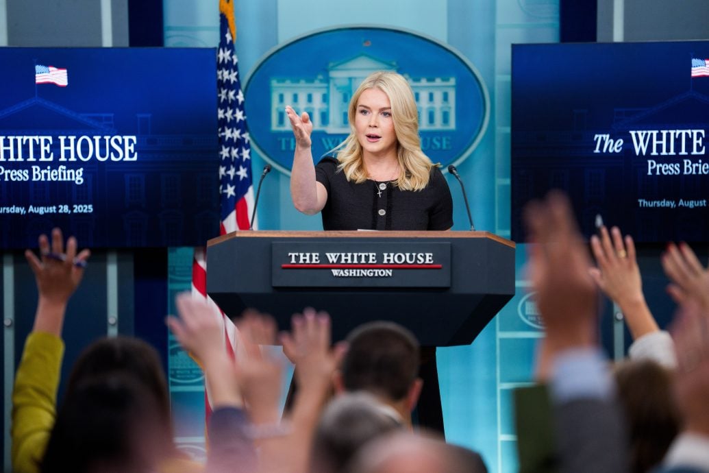 俄军大规模空袭乌克兰 白宫：特朗普不开心也不意外