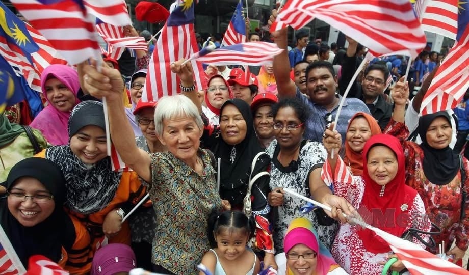 倒挂国旗|陆兆福:交警方依法处理 “毋须上门抗议教人挂”