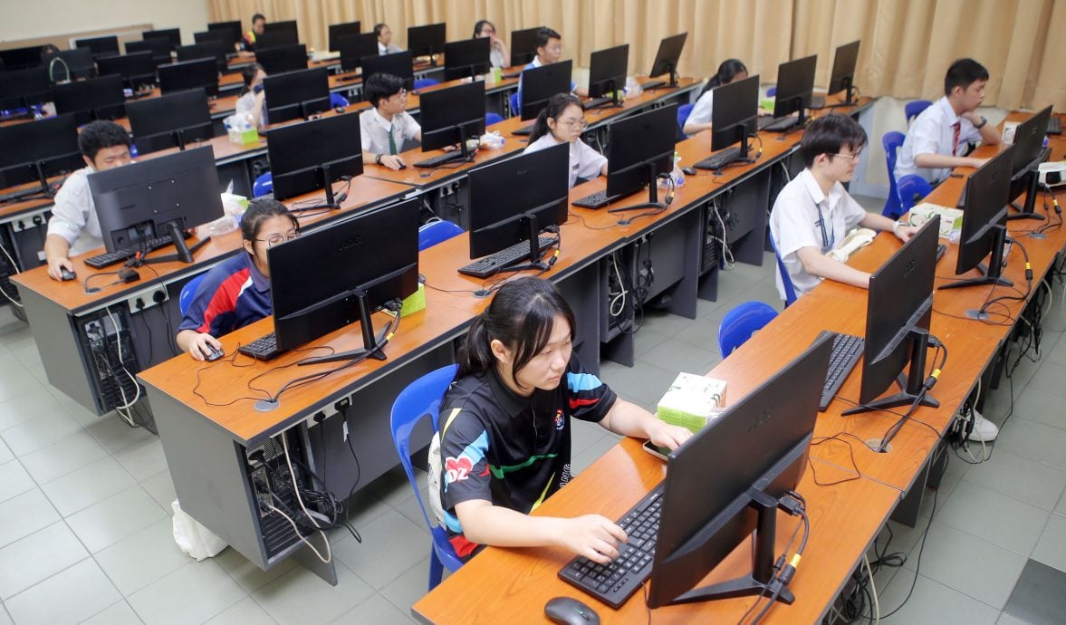 入围中学生时事问答比赛决赛100强 霹13中学生竞脱颖而出