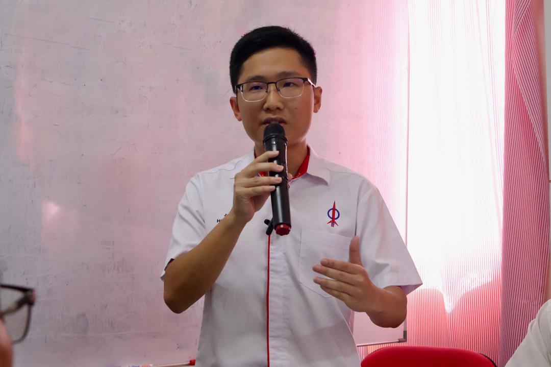 全国/东海岸:(已签发)何子扬:卢韦良指控彭州联委会分配官职存裙带关系 毫无根据和可信度