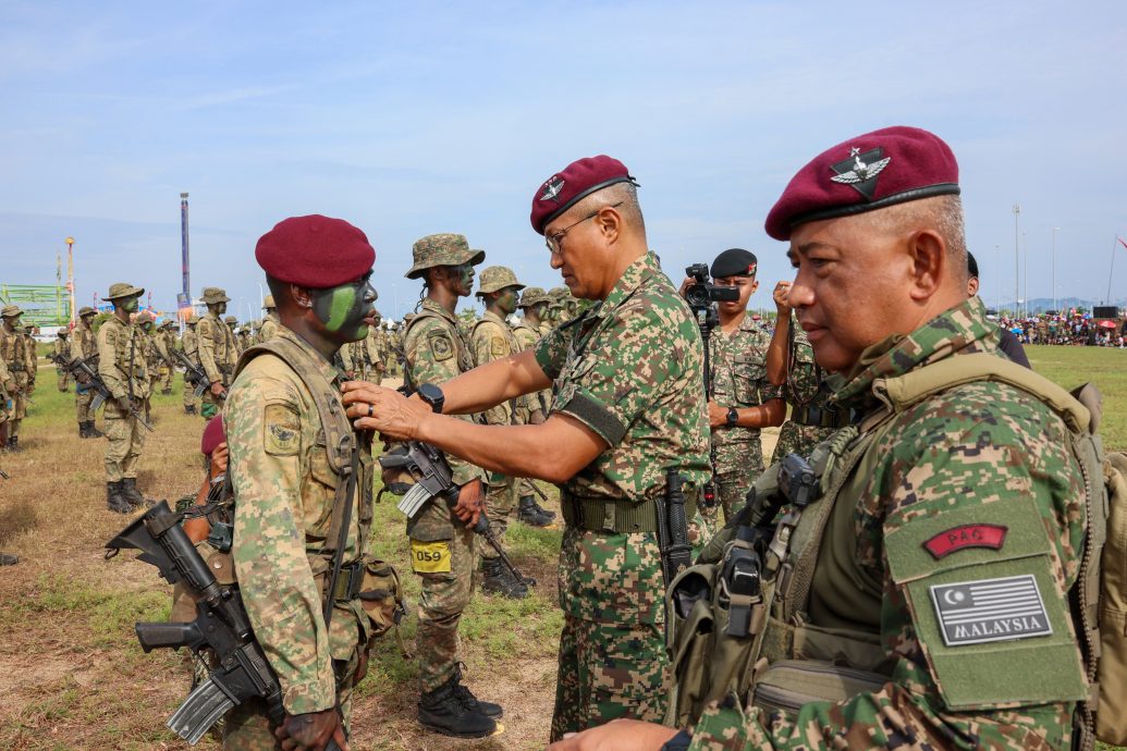 全（已签发）：国防卫队指军人没有特权