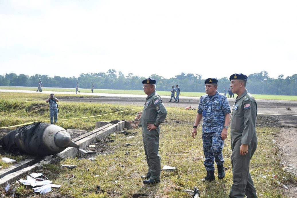 全:已签发/因战机坠毁,导致暂时关闭的关丹苏丹阿末沙机场跑道,已于今日中午12时重新开放。