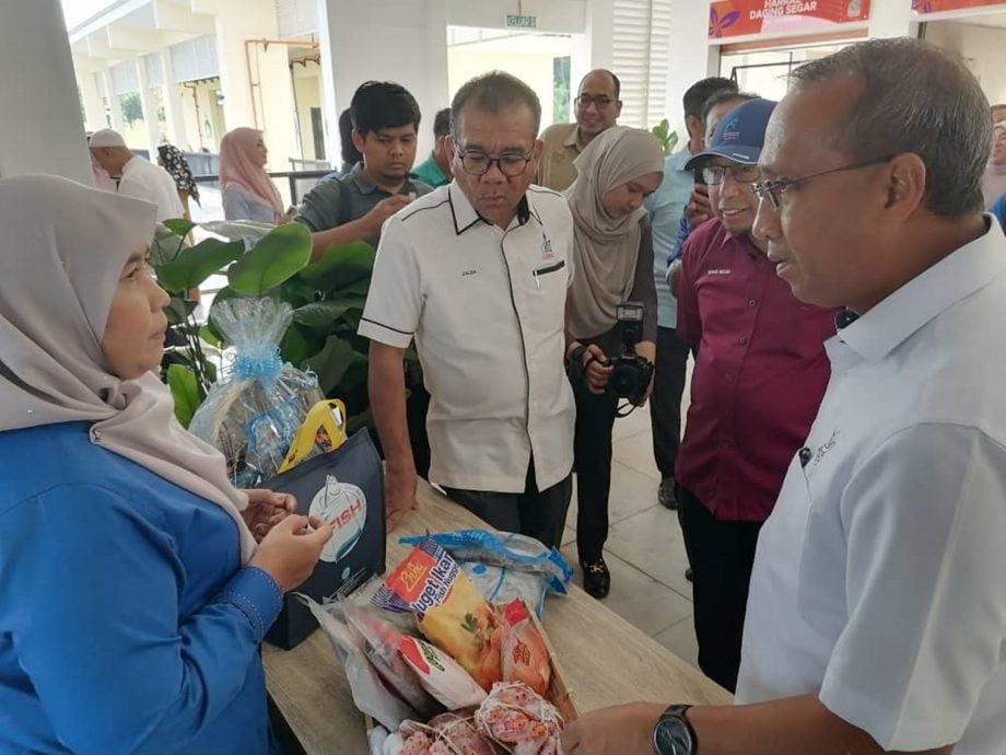 关丹德伦敦手工艺坊生鲜市场正式开幕。