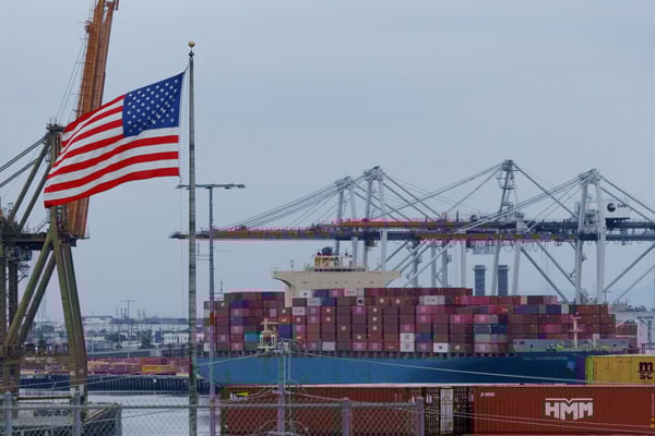 关税涨价潮要来了! 经济学家预测“未来3至6个月”很关键