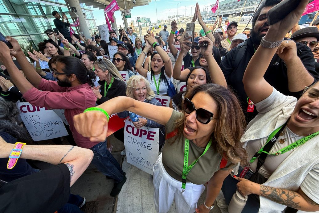 加航与工会达成临时协议 结束罢工