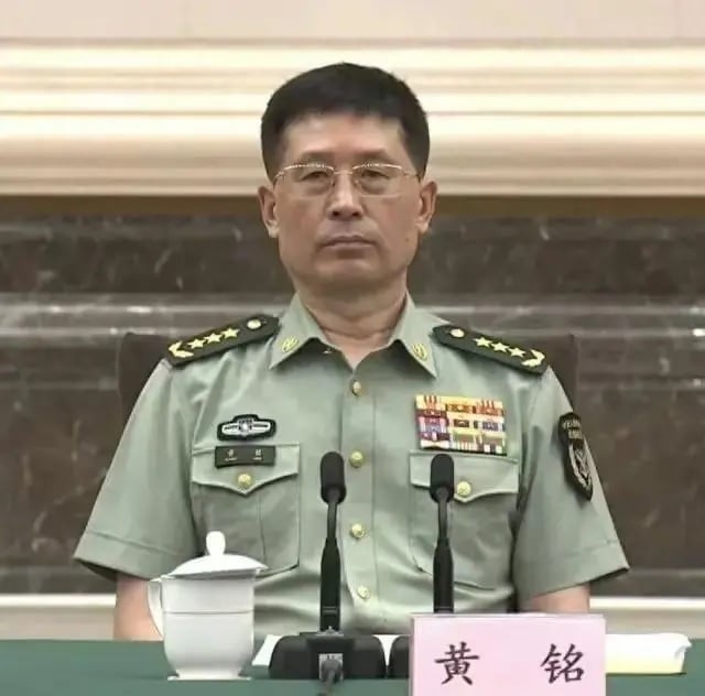 北部战区司令员黄铭惊传落马 辽宁八一座谈报导未见其名