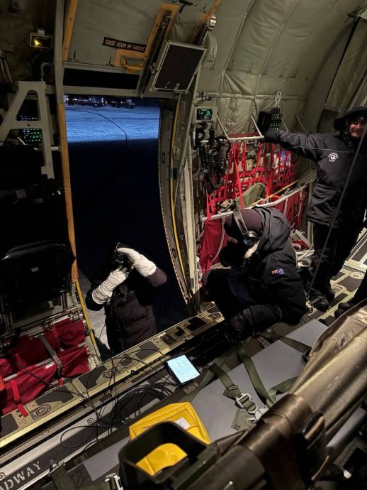 南极20小时超级任务！纽西兰空军顶酷寒摸黑飞行救人成功