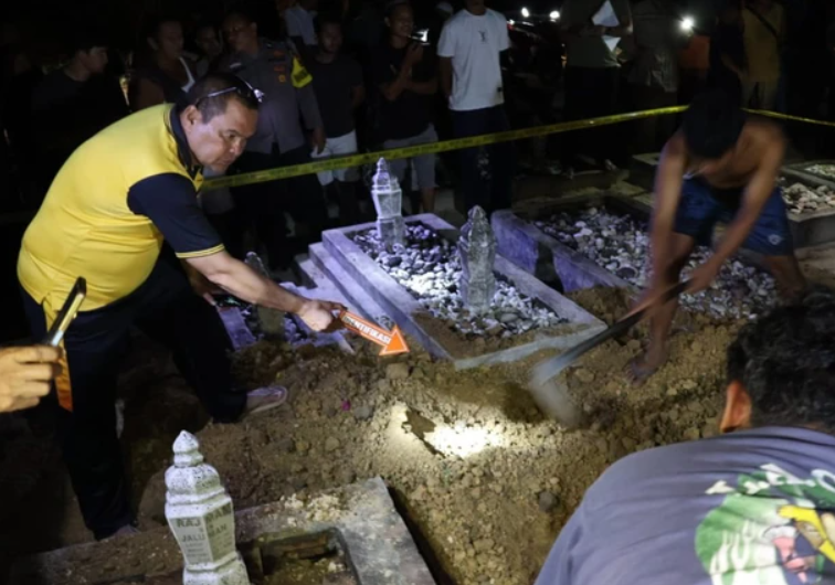 印尼14岁怀孕少女自杀!尸体胸部“可疑抓痕” 男友、亲哥落网