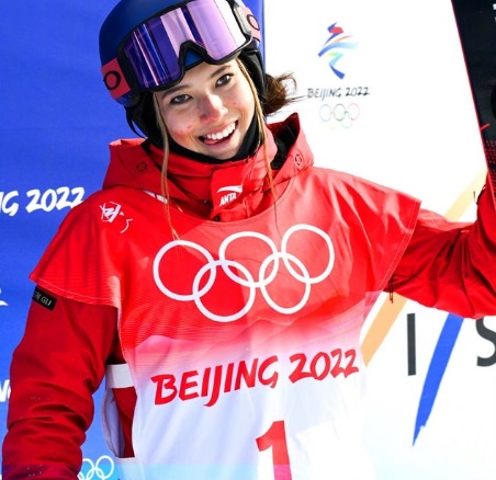 **即时体育**称因“人为事故” 谷爱凌意外受伤