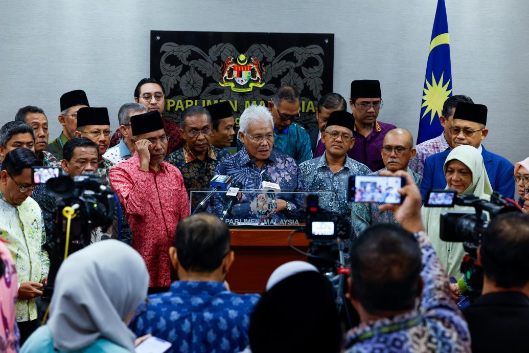 即时国会∕韩沙促议长厘清6国会议员身分与席位 “你们不再是我们的人!”