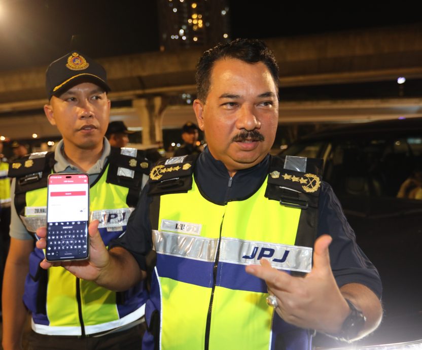 **即时国内**：全国：VEP正式上路 | 临检现场设服务窗口  助车主解“疑难杂症”