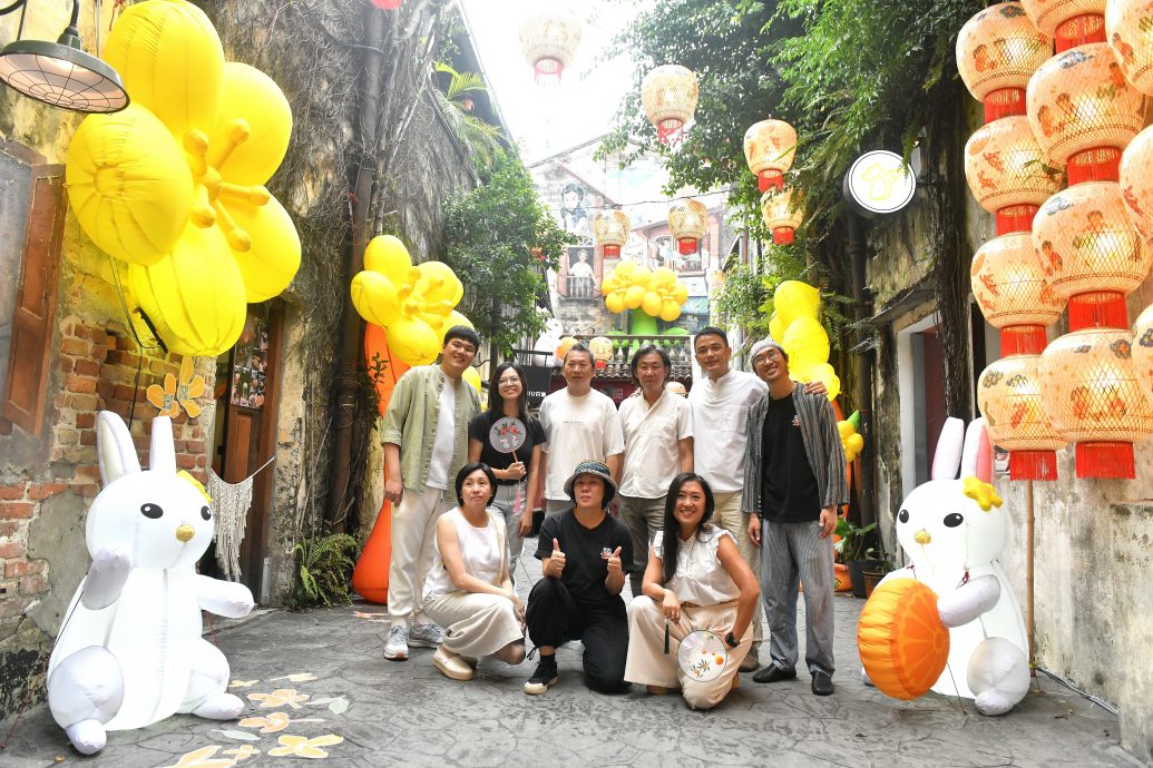 取代/大都会/鬼仔巷中秋节艺术装置