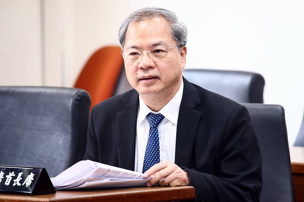 台媒:行政院秘书长龚明鑫接任经济部长