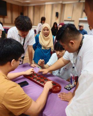台湾亚东科技大学师生访问团