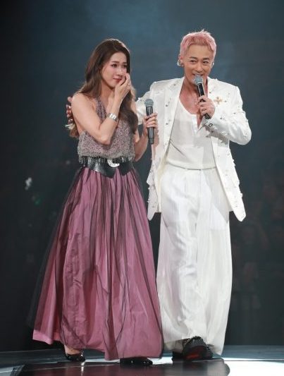 合体锺嘉欣拍广告 林峰不排除再结戏缘