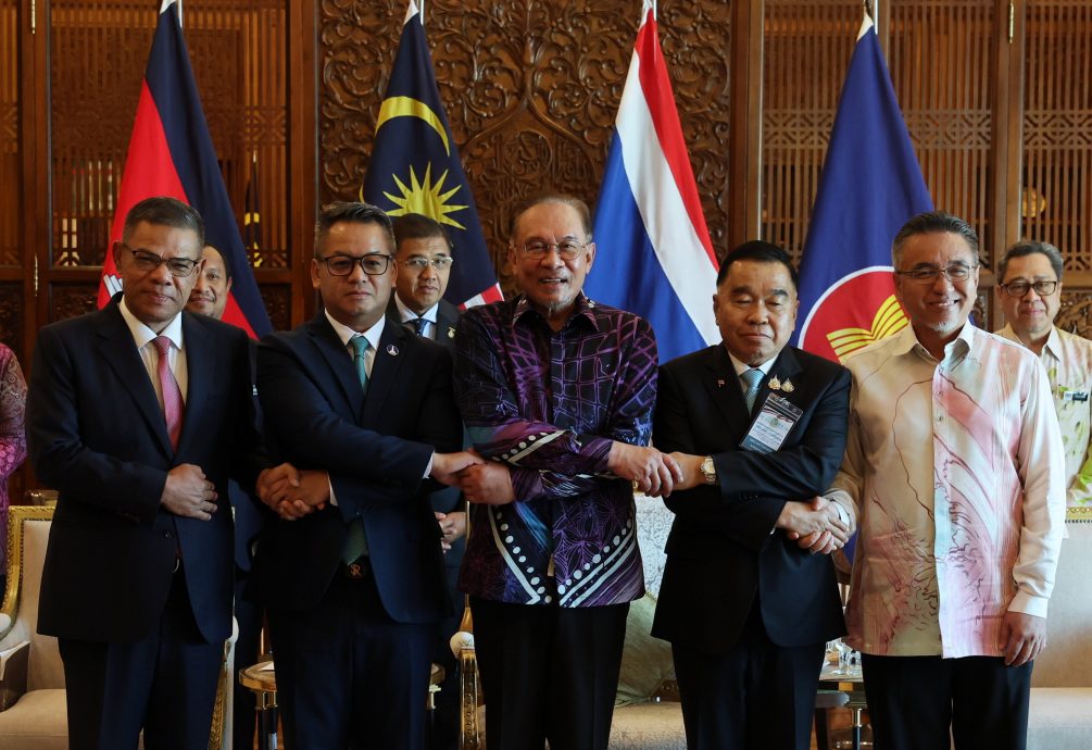 同意东盟任观察员