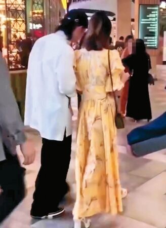 吴建豪被曝已有新欢 勾“翻版Melody”出席婚礼