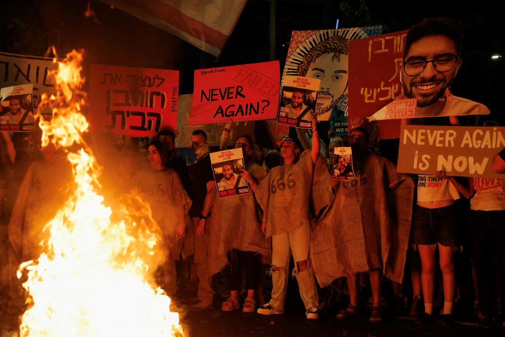 哈马斯公布人质影片 以色列音乐家骨瘦如柴