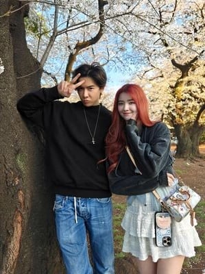 唐禹哲一家三口合照曝光　4岁儿混血脸获赞基因强