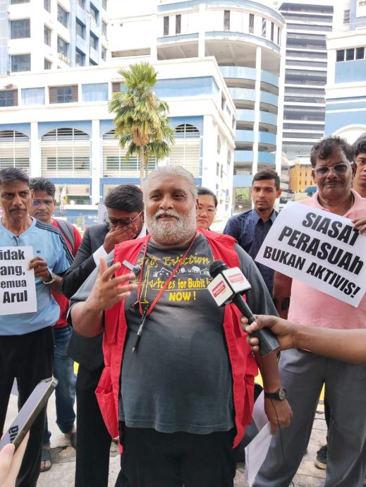 国会路种植园工人房屋权益呈草案冲突:阿鲁仄万指控警方滥用职权和模糊焦点