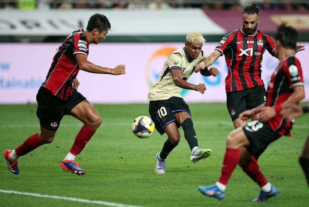 国际足球友谊赛| 5万名港球迷见证北伦敦德比  热刺1球小胜枪手