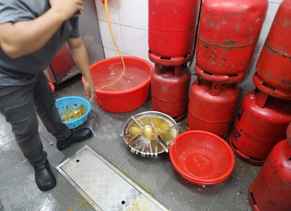 大都会-DBKL取缔32食肆 3间被关开44罚单/4图